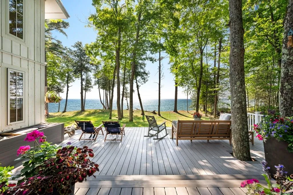 12430 Northern Door Rd, Ellison Bay, Wisconsin 54210, 3 Bedrooms Bedrooms, ,2 BathroomsBathrooms,Waterfront-Residential,For Sale,Northern Door Rd,144406
