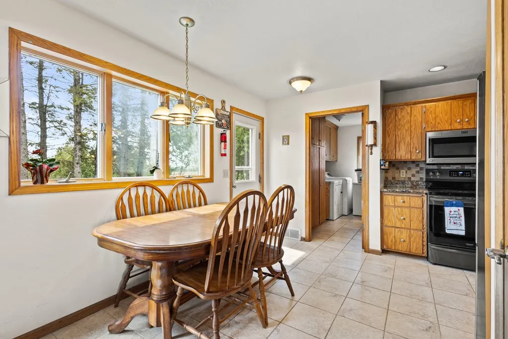 6337 County Rd Oo, Sturgeon Bay Wi 54235, 3 Bedrooms Bedrooms, ,3 BathroomsBathrooms,Inland-Residential,For Sale,County Rd OO,143873