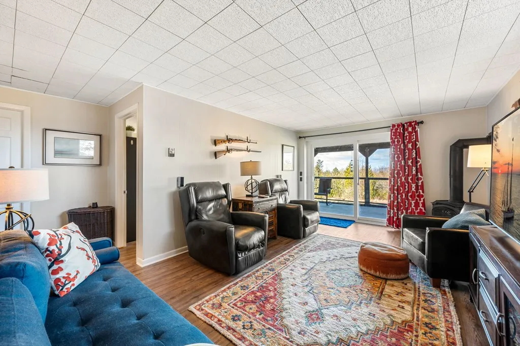 11243 Bay View Rd, Sister Bay Wi 54234, 3 Bedrooms Bedrooms, ,2 BathroomsBathrooms,Inland-Residential,For Sale,Bay View Rd,143883