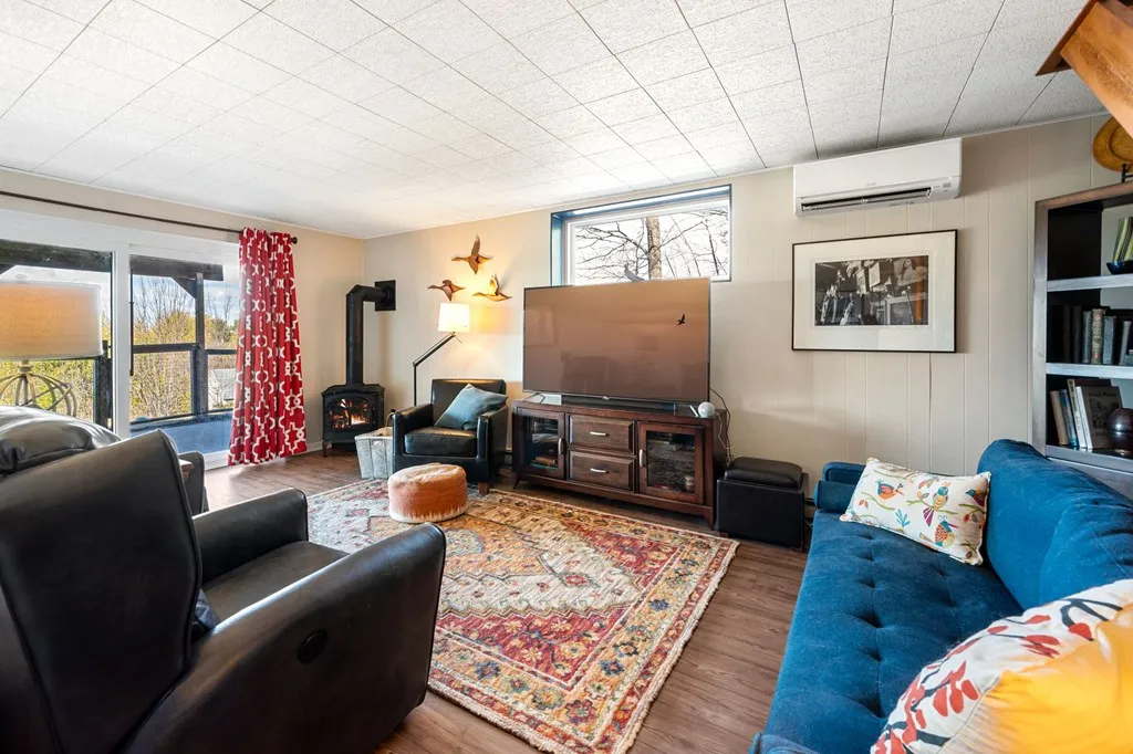 11243 Bay View Rd, Sister Bay Wi 54234, 3 Bedrooms Bedrooms, ,2 BathroomsBathrooms,Inland-Residential,For Sale,Bay View Rd,143883