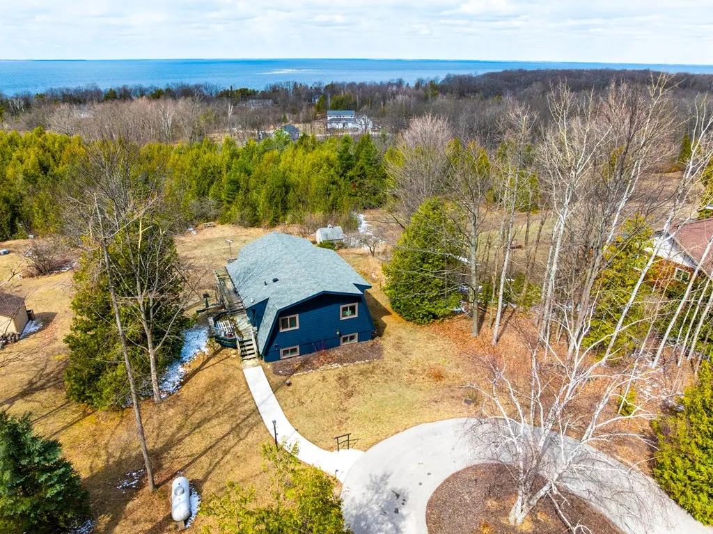 11243 Bay View Rd, Sister Bay Wi 54234, 3 Bedrooms Bedrooms, ,2 BathroomsBathrooms,Inland-Residential,For Sale,Bay View Rd,143883