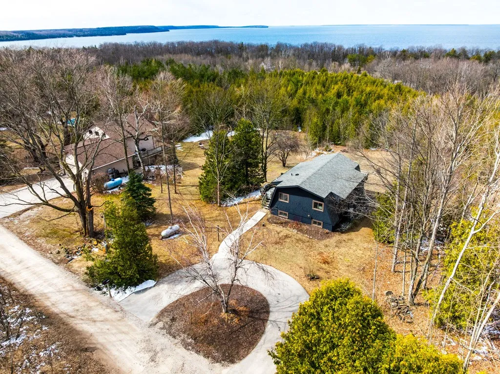 11243 Bay View Rd, Sister Bay Wi 54234, 3 Bedrooms Bedrooms, ,2 BathroomsBathrooms,Inland-Residential,For Sale,Bay View Rd,143883