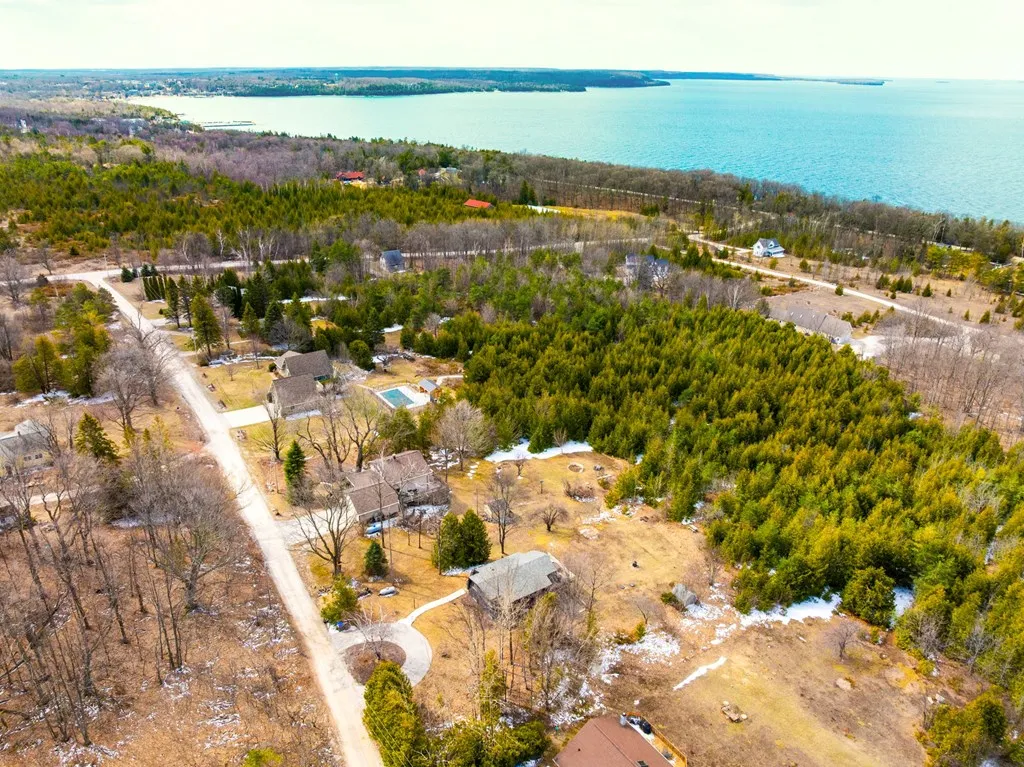 11243 Bay View Rd, Sister Bay Wi 54234, 3 Bedrooms Bedrooms, ,2 BathroomsBathrooms,Inland-Residential,For Sale,Bay View Rd,143883