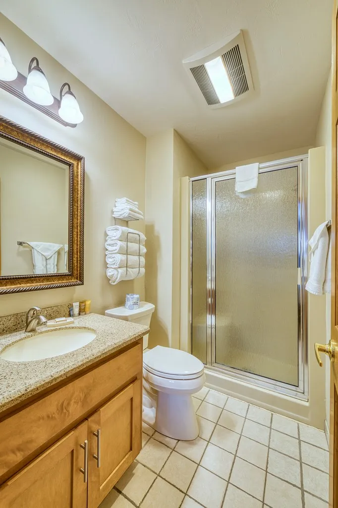 4955 Landmark Cir # 4204, Town Of Egg Harbor Wi 54209, 2 Bedrooms Bedrooms, ,2 BathroomsBathrooms,Condominium,For Sale,Landmark Cir,143586
