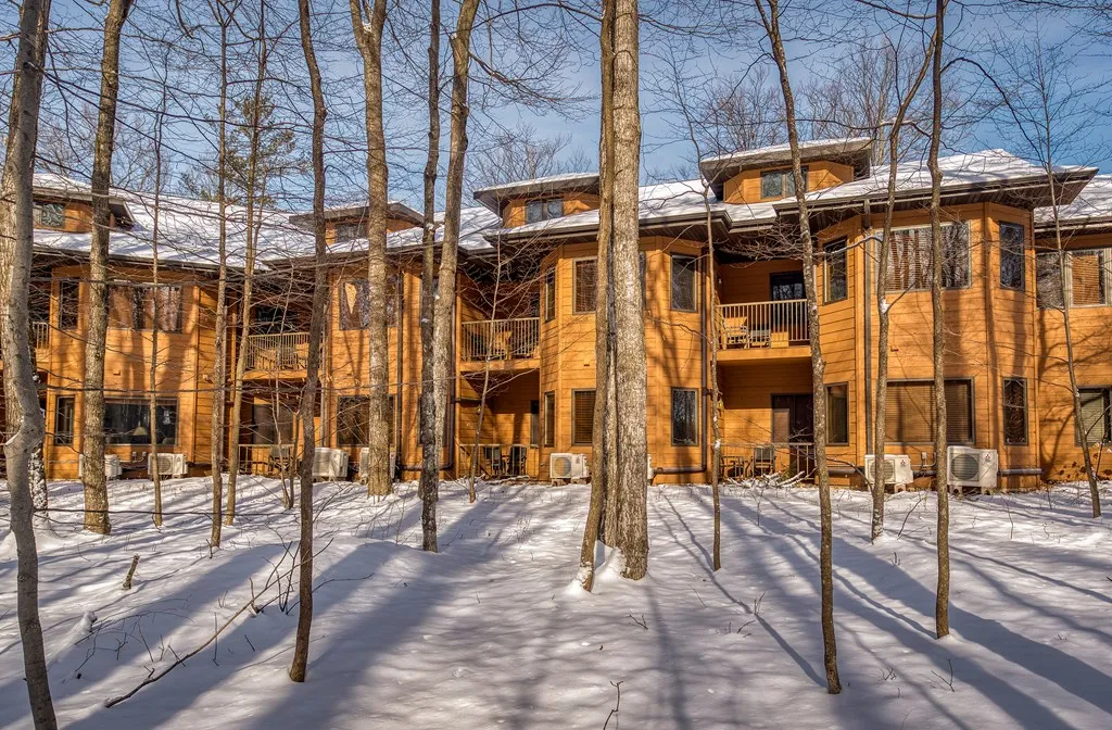 4955 Landmark Cir # 4204, Town Of Egg Harbor Wi 54209, 2 Bedrooms Bedrooms, ,2 BathroomsBathrooms,Condominium,For Sale,Landmark Cir,143586