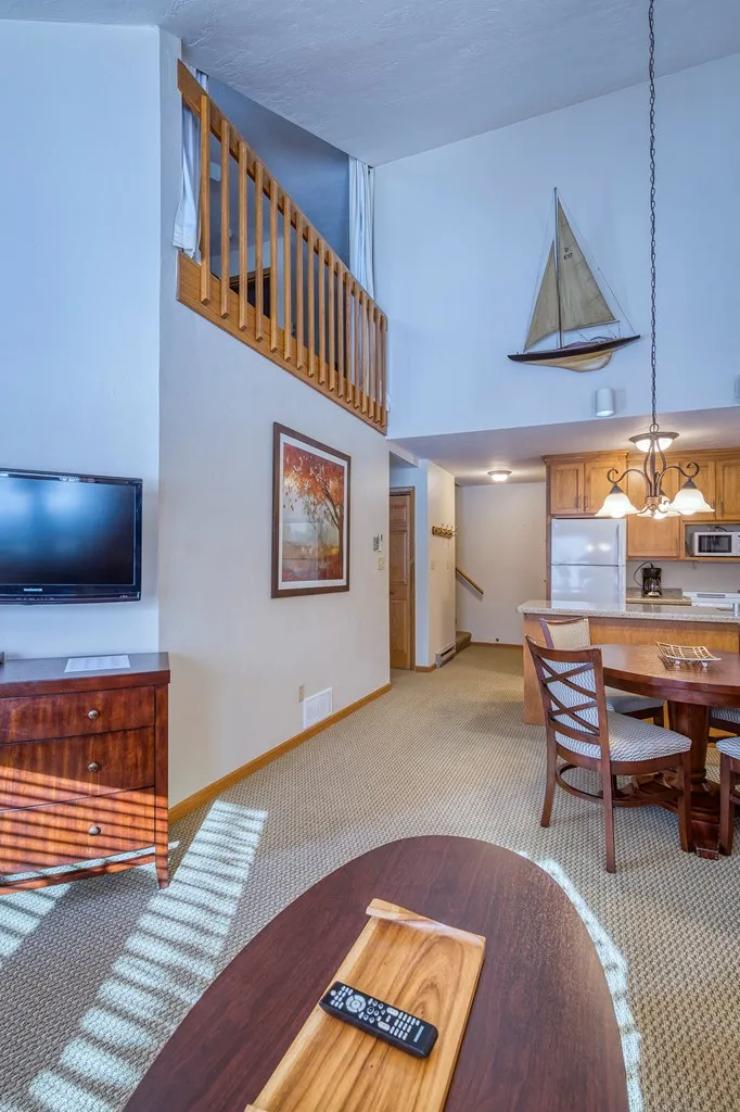 4955 Landmark Cir # 4204, Town Of Egg Harbor Wi 54209, 2 Bedrooms Bedrooms, ,2 BathroomsBathrooms,Condominium,For Sale,Landmark Cir,143586