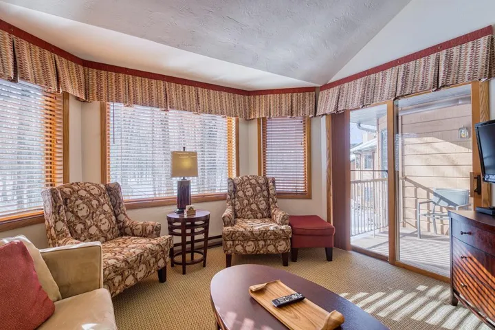 4955 Landmark Cir # 4204, Town Of Egg Harbor Wi 54209, 2 Bedrooms Bedrooms, ,2 BathroomsBathrooms,Condominium,For Sale,Landmark Cir,143586