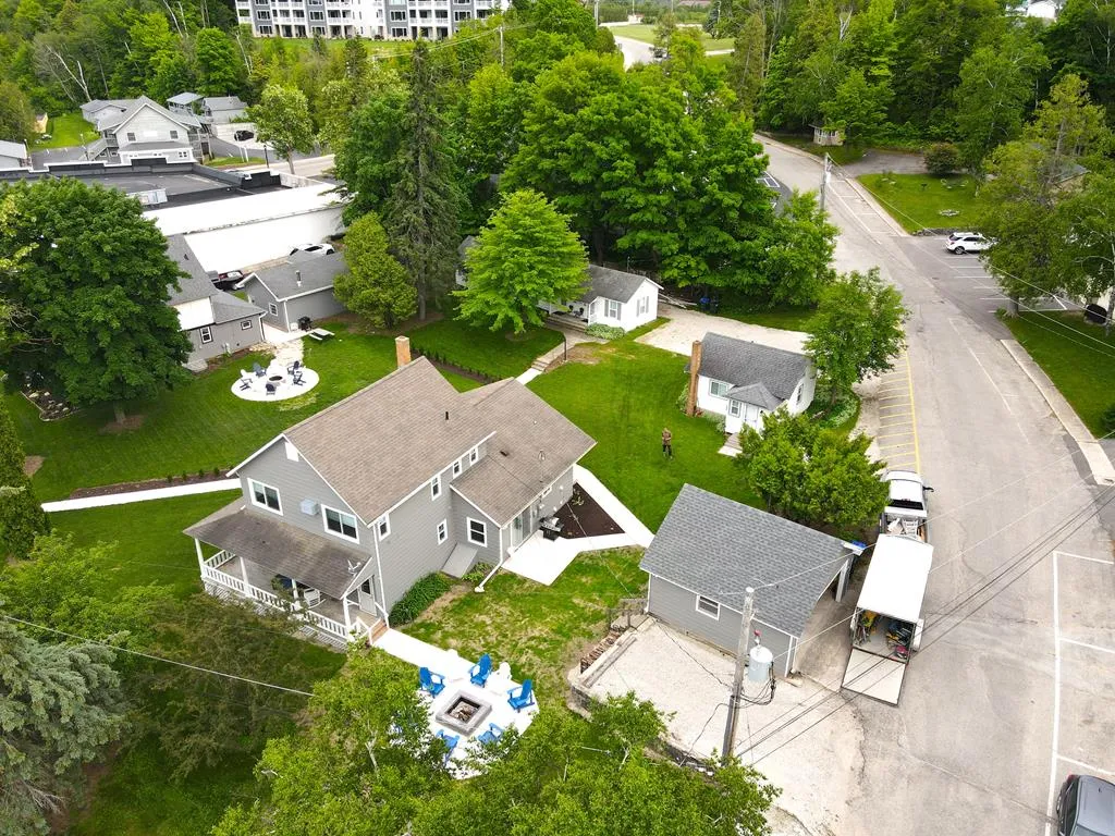 2375 Maple Dr, Sister Bay, Wisconsin 54234, 4 Bedrooms Bedrooms, ,4 BathroomsBathrooms,Inland-Residential,For Sale,Maple Dr,144080