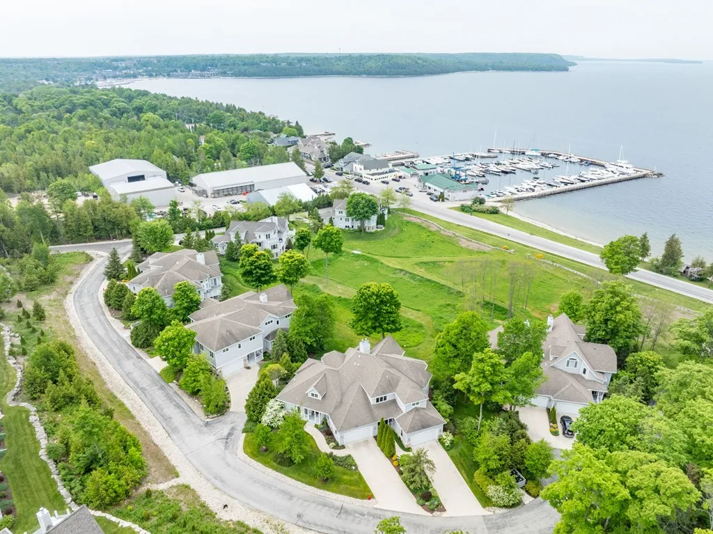 10978 Harbor Shores Dr # 501, Sister Bay, Wisconsin 54234, 3 Bedrooms Bedrooms, ,3 BathroomsBathrooms,Condominium,For Sale,Harbor Shores Dr,144090