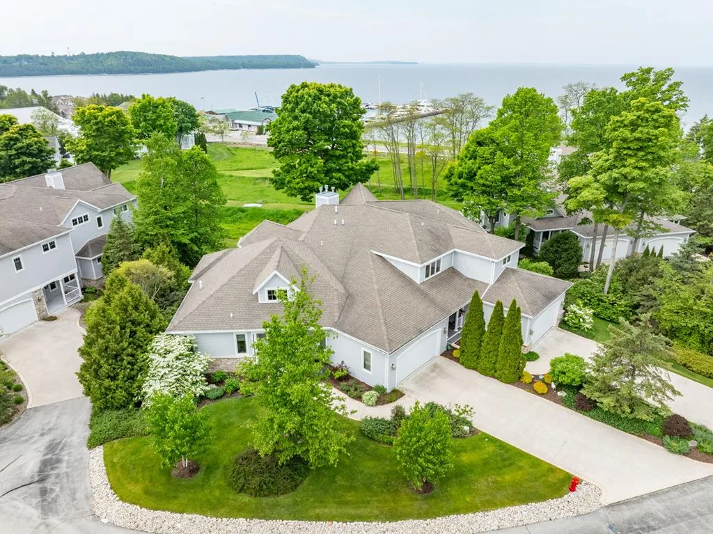10978 Harbor Shores Dr # 501, Sister Bay, Wisconsin 54234, 3 Bedrooms Bedrooms, ,3 BathroomsBathrooms,Condominium,For Sale,Harbor Shores Dr,144090