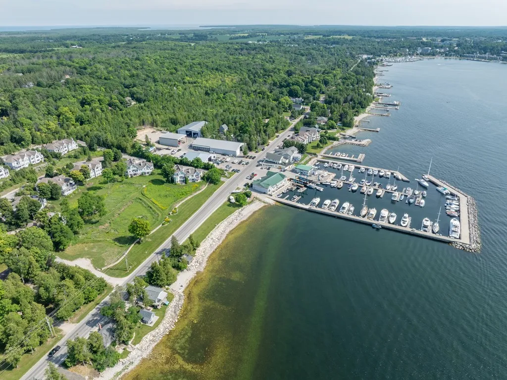 10978 Harbor Shores Dr # 501, Sister Bay, Wisconsin 54234, 3 Bedrooms Bedrooms, ,3 BathroomsBathrooms,Condominium,For Sale,Harbor Shores Dr,144090