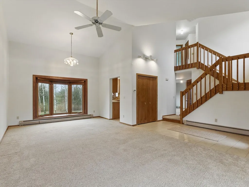 6139 N Shoreside Cir, Sturgeon Bay Wi 54235, 4 Bedrooms Bedrooms, ,2 BathroomsBathrooms,Inland-Residential,For Sale,Shoreside Cir,143851