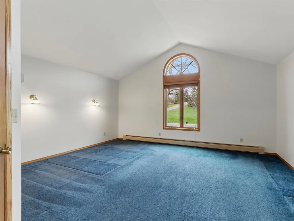 6139 N Shoreside Cir, Sturgeon Bay Wi 54235, 4 Bedrooms Bedrooms, ,2 BathroomsBathrooms,Inland-Residential,For Sale,Shoreside Cir,143851
