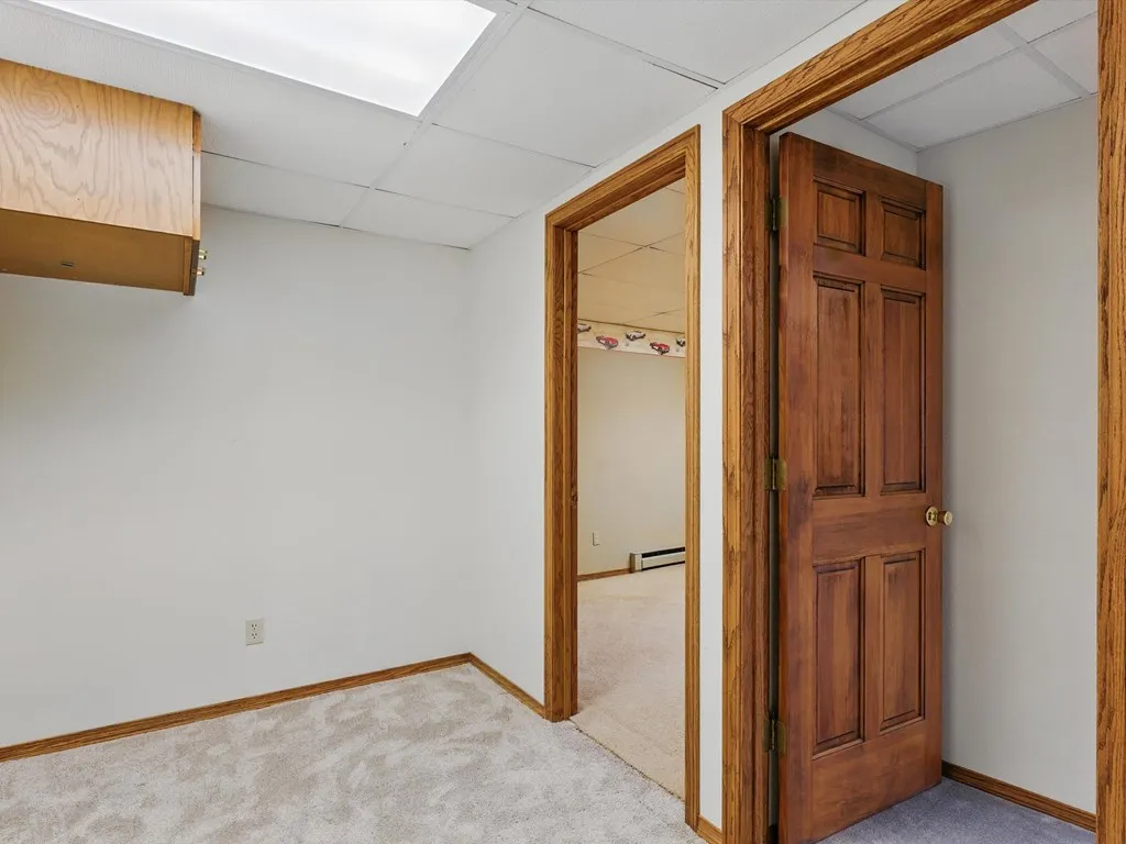 6139 N Shoreside Cir, Sturgeon Bay Wi 54235, 4 Bedrooms Bedrooms, ,2 BathroomsBathrooms,Inland-Residential,For Sale,Shoreside Cir,143851