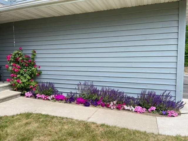 6139 N Shoreside Cir, Sturgeon Bay Wi 54235, 4 Bedrooms Bedrooms, ,2 BathroomsBathrooms,Inland-Residential,For Sale,Shoreside Cir,143851