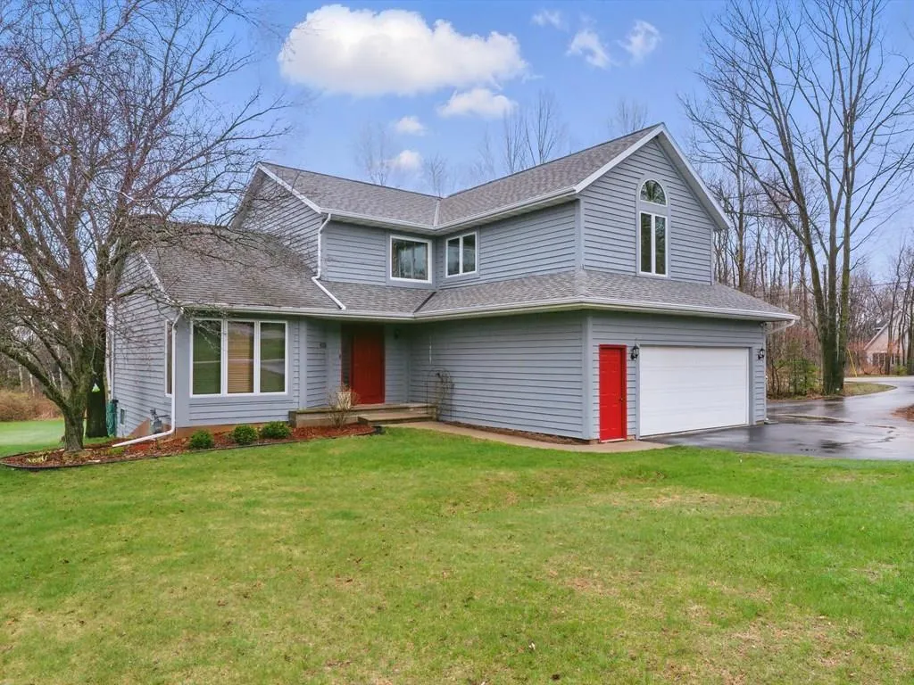 6139 N Shoreside Cir, Sturgeon Bay Wi 54235, 4 Bedrooms Bedrooms, ,2 BathroomsBathrooms,Inland-Residential,For Sale,Shoreside Cir,143851