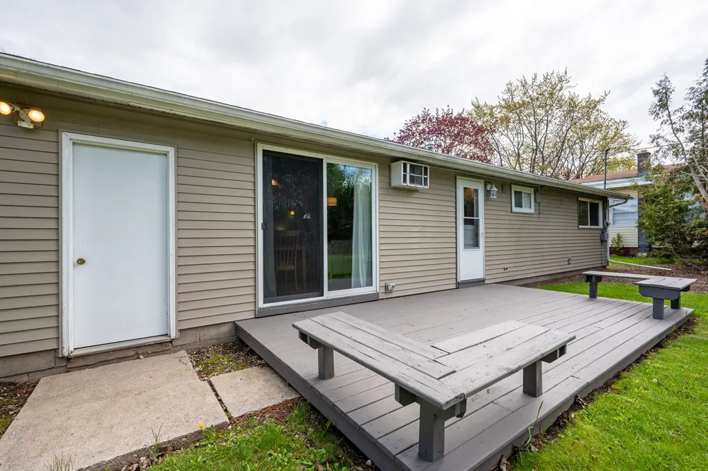 1548 Rhode Island St, Sturgeon Bay, Wisconsin 54235, 3 Bedrooms Bedrooms, ,1 BathroomBathrooms,Inland-Residential,For Sale,Rhode Island St,144004