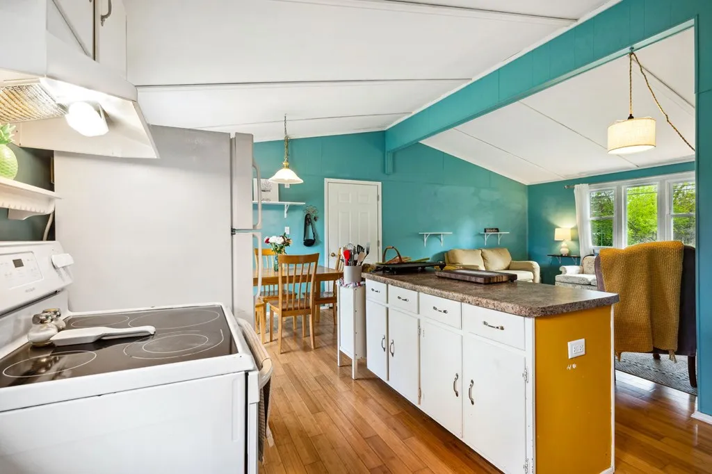1548 Rhode Island St, Sturgeon Bay, Wisconsin 54235, 3 Bedrooms Bedrooms, ,1 BathroomBathrooms,Inland-Residential,For Sale,Rhode Island St,144004