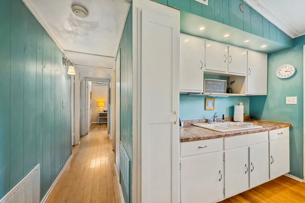 1548 Rhode Island St, Sturgeon Bay, Wisconsin 54235, 3 Bedrooms Bedrooms, ,1 BathroomBathrooms,Inland-Residential,For Sale,Rhode Island St,144004