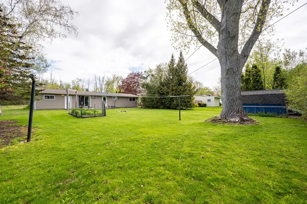 1548 Rhode Island St, Sturgeon Bay, Wisconsin 54235, 3 Bedrooms Bedrooms, ,1 BathroomBathrooms,Inland-Residential,For Sale,Rhode Island St,144004