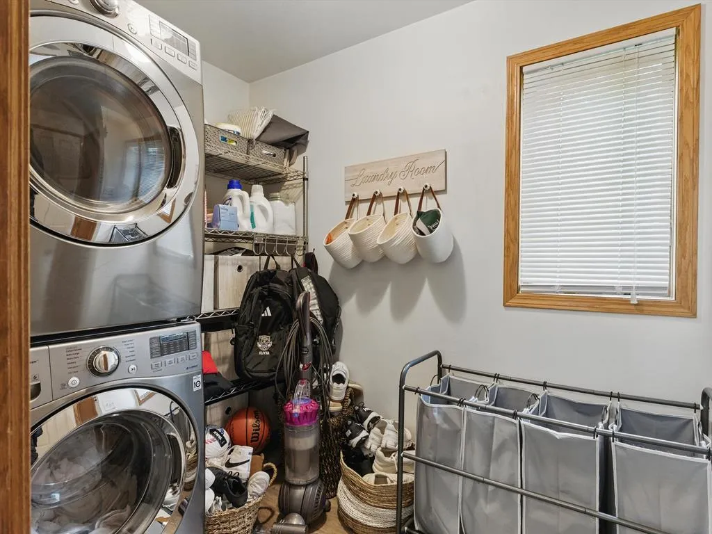 219 N 15th Ct, Sturgeon Bay Wi 54235, 4 Bedrooms Bedrooms, ,3 BathroomsBathrooms,Inland-Residential,For Sale,N 15th Ct,143904