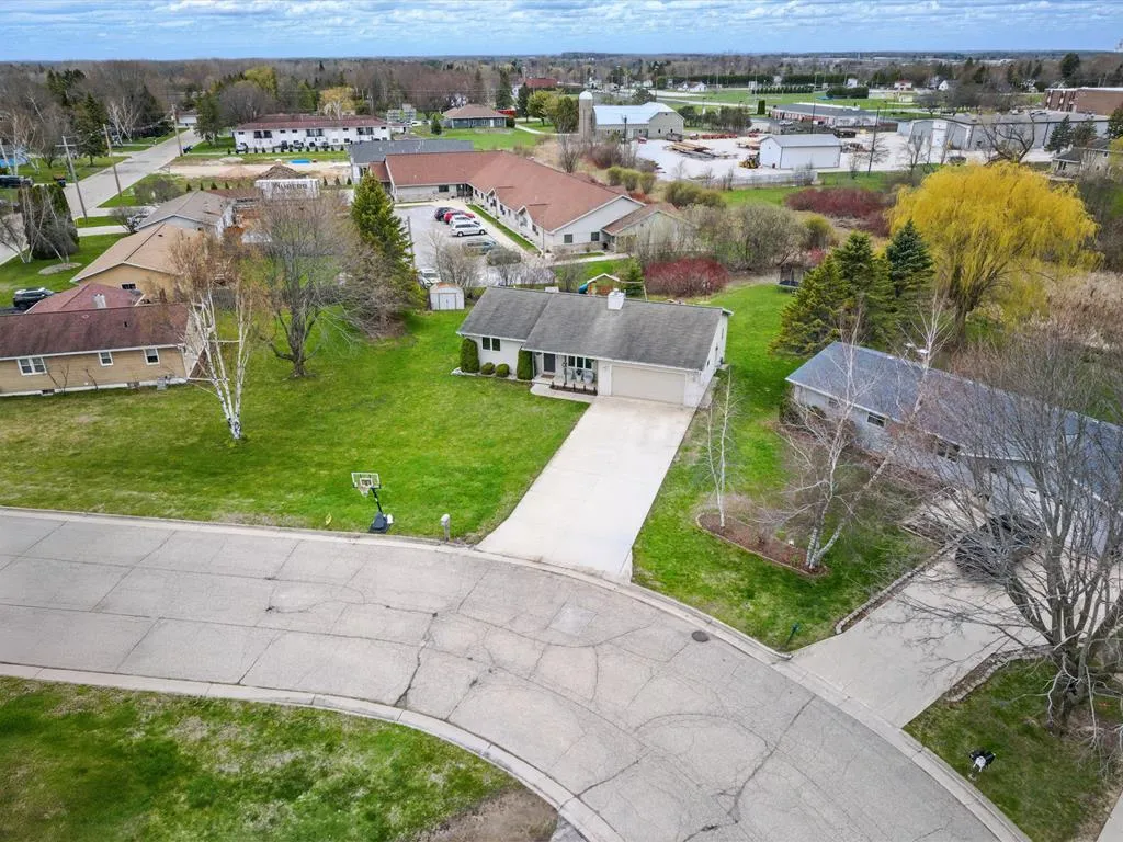 219 N 15th Ct, Sturgeon Bay Wi 54235, 4 Bedrooms Bedrooms, ,3 BathroomsBathrooms,Inland-Residential,For Sale,N 15th Ct,143904