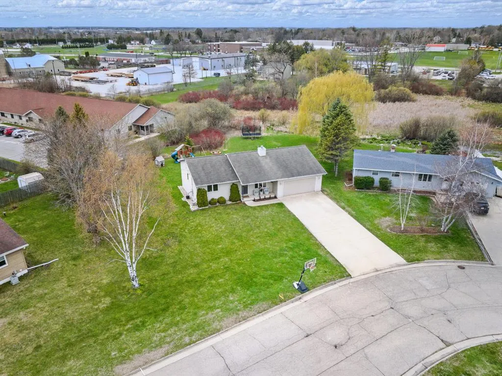 219 N 15th Ct, Sturgeon Bay Wi 54235, 4 Bedrooms Bedrooms, ,3 BathroomsBathrooms,Inland-Residential,For Sale,N 15th Ct,143904