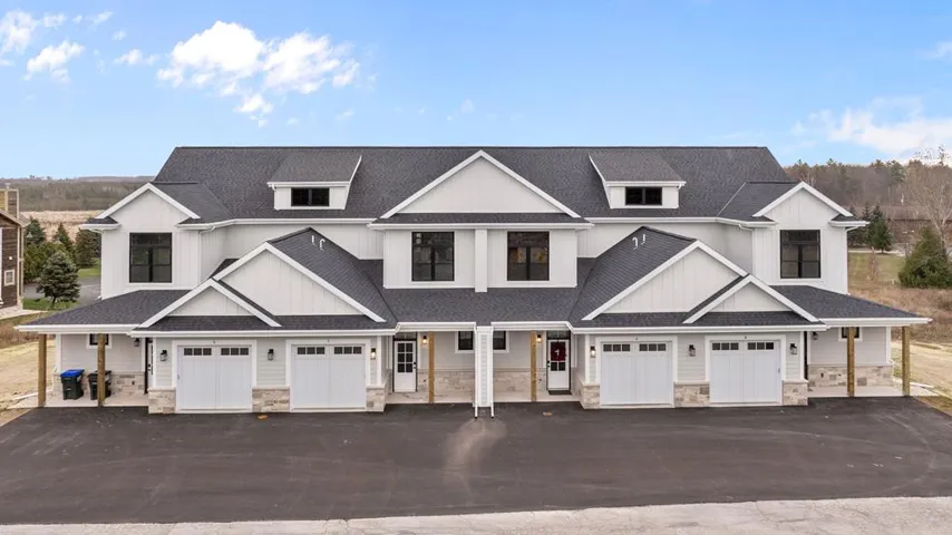 7584 Meadow Ridge Rd # I3, Egg Harbor Wi 54209, 3 Bedrooms Bedrooms, ,3 BathroomsBathrooms,Condominium,For Sale,Meadow Ridge Rd,143573