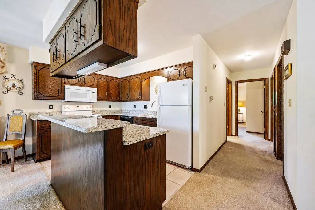 7586 Horseshoe Bay Rd # 13u, Egg Harbor Wi 54209, 2 Bedrooms Bedrooms, ,2 BathroomsBathrooms,Condominium,For Sale,Horseshoe Bay Rd,143784