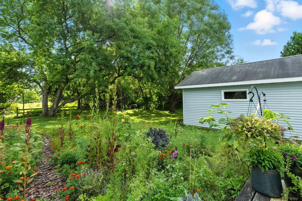 948 S Ithaca Pl, Sturgeon Bay, Wisconsin 54235, 3 Bedrooms Bedrooms, ,2 BathroomsBathrooms,Inland-Residential,For Sale,S Ithaca Pl,144470