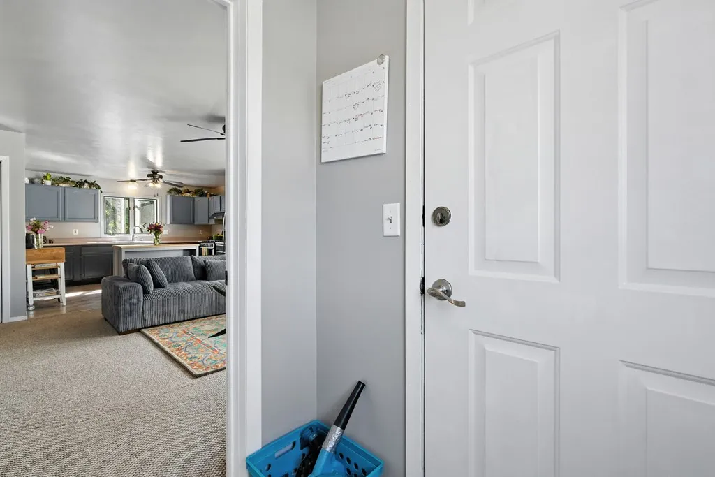 948 S Ithaca Pl, Sturgeon Bay, Wisconsin 54235, 3 Bedrooms Bedrooms, ,2 BathroomsBathrooms,Inland-Residential,For Sale,S Ithaca Pl,144470