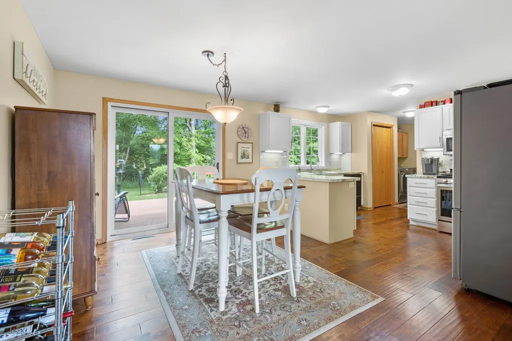 4863 Court Rd, Egg Harbor, Wisconsin 54209, 3 Bedrooms Bedrooms, ,2 BathroomsBathrooms,Inland-Residential,For Sale,Court Rd,144143