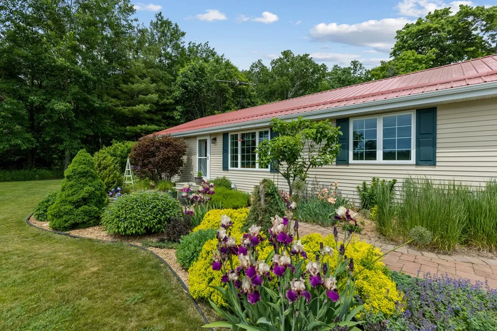4863 Court Rd, Egg Harbor, Wisconsin 54209, 3 Bedrooms Bedrooms, ,2 BathroomsBathrooms,Inland-Residential,For Sale,Court Rd,144143