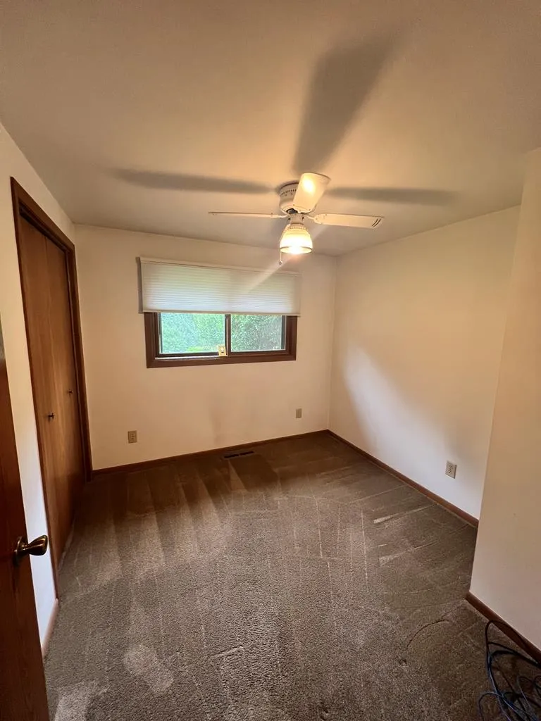 1105 S Ridgeway Ave, Sturgeon Bay, Wisconsin 54235, 3 Bedrooms Bedrooms, ,2 BathroomsBathrooms,Inland-Residential,For Sale,Ridgeway Ave,144536