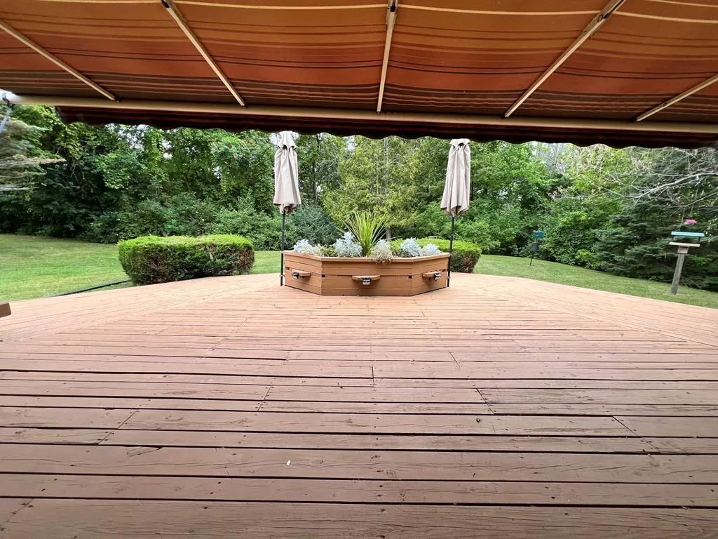 1105 S Ridgeway Ave, Sturgeon Bay, Wisconsin 54235, 3 Bedrooms Bedrooms, ,2 BathroomsBathrooms,Inland-Residential,For Sale,Ridgeway Ave,144536