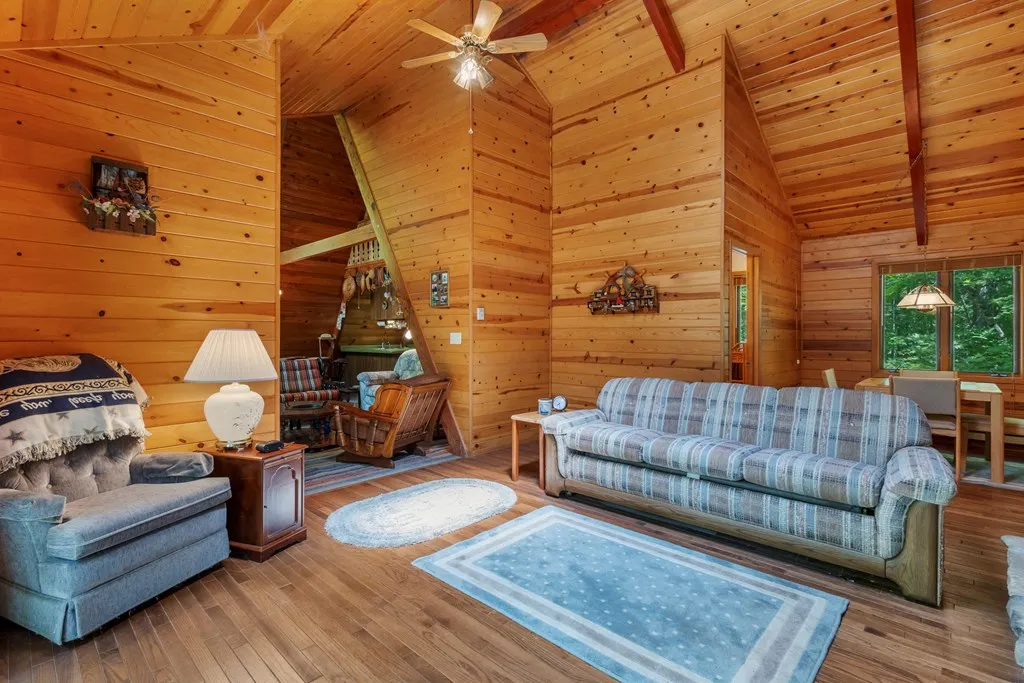 6140 N Cave Point Dr, Sturgeon Bay, Wisconsin 54235, 1 Bedroom Bedrooms, ,2 BathroomsBathrooms,Inland-Residential,For Sale,N Cave Point Dr,144282