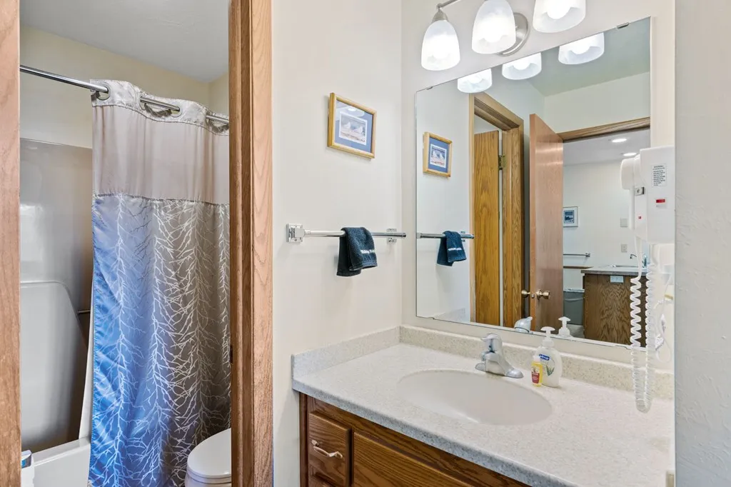 7741 Hwy 42 # 111, Egg Harbor, Wisconsin 54209, 1 Bedroom Bedrooms, ,1 BathroomBathrooms,Condominium,For Sale,Hwy 42,144413