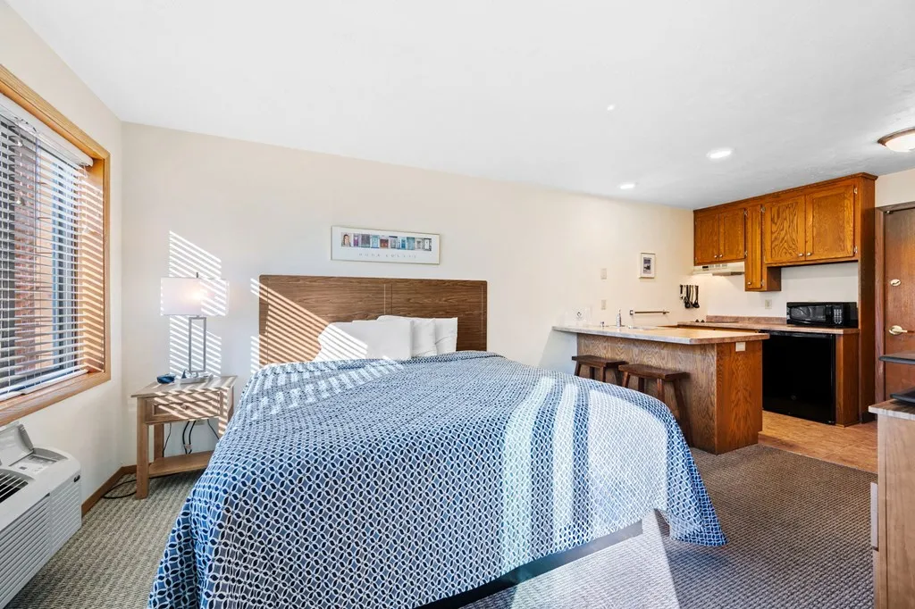 7741 Hwy 42 # 111, Egg Harbor, Wisconsin 54209, 1 Bedroom Bedrooms, ,1 BathroomBathrooms,Condominium,For Sale,Hwy 42,144413