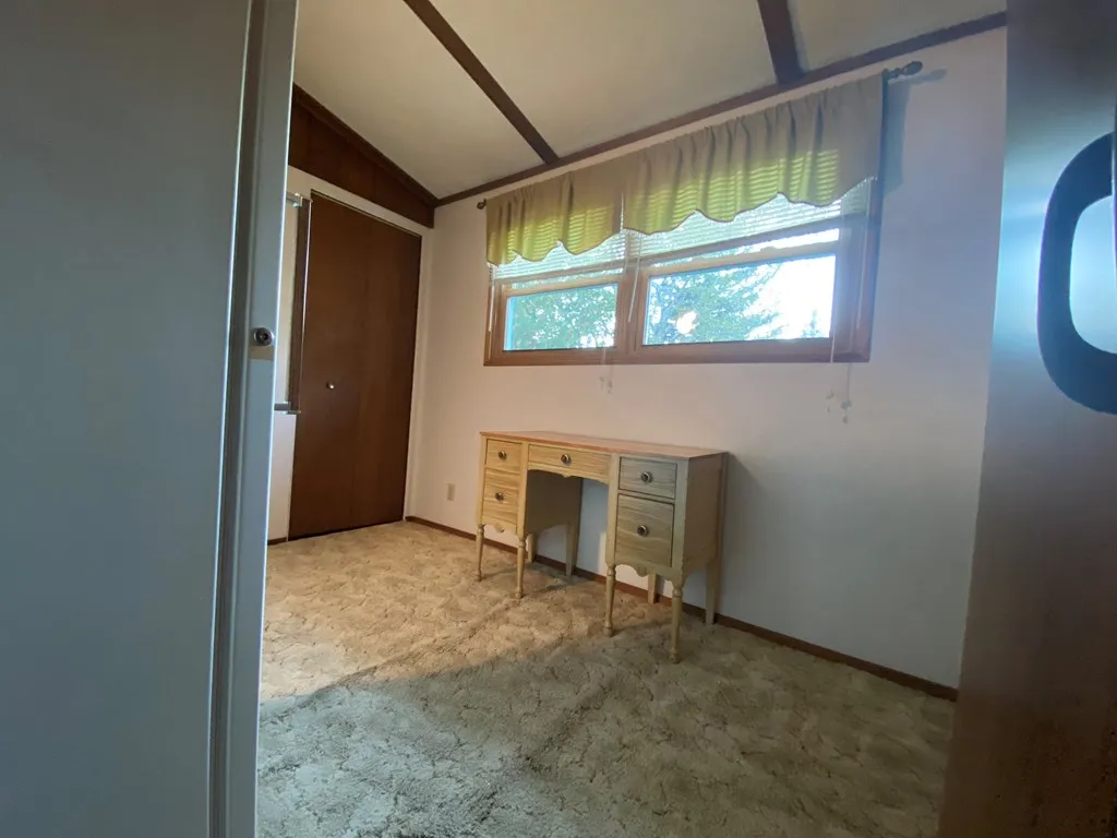 1163 N 8th Ave, Sturgeon Bay Wi 54235, 4 Bedrooms Bedrooms, ,2 BathroomsBathrooms,Inland-Residential,For Sale,N 8th Ave,141145