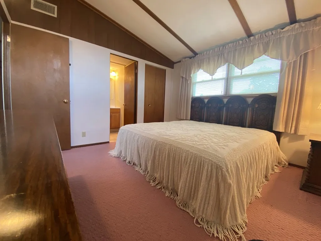 1163 N 8th Ave, Sturgeon Bay Wi 54235, 4 Bedrooms Bedrooms, ,2 BathroomsBathrooms,Inland-Residential,For Sale,N 8th Ave,141145