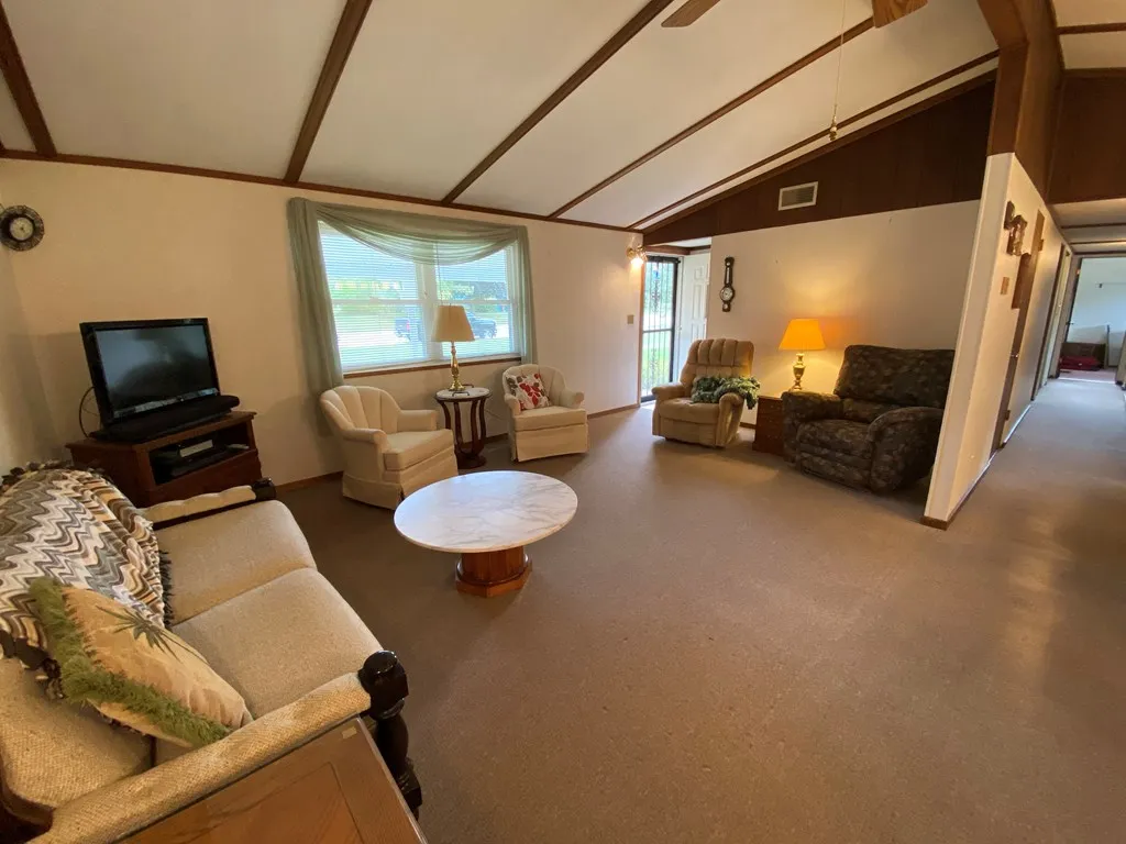 1163 N 8th Ave, Sturgeon Bay Wi 54235, 4 Bedrooms Bedrooms, ,2 BathroomsBathrooms,Inland-Residential,For Sale,N 8th Ave,141145