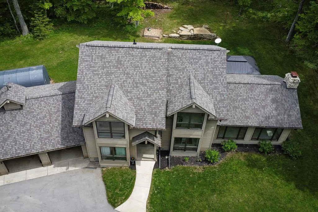11790 Beach Rd, Ellison Bay Wi 54210, 3 Bedrooms Bedrooms, ,2 BathroomsBathrooms,Inland-Residential,For Sale,Beach Rd,141699