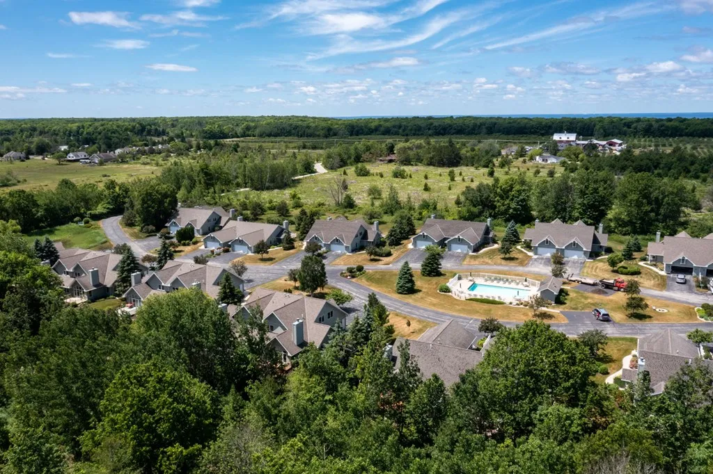 9196 Hidden Blossom Ln # 501, Fish Creek Wi 54212, 2 Bedrooms Bedrooms, ,2 BathroomsBathrooms,Condominium,For Sale,Hidden Blossom Ln,143726