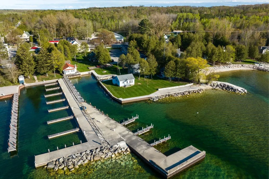 12009 Hwy 42, Ellison Bay Wi 54210, 1 Bedroom Bedrooms, ,1 BathroomBathrooms,Condominium,For Sale,Hwy 42,141641