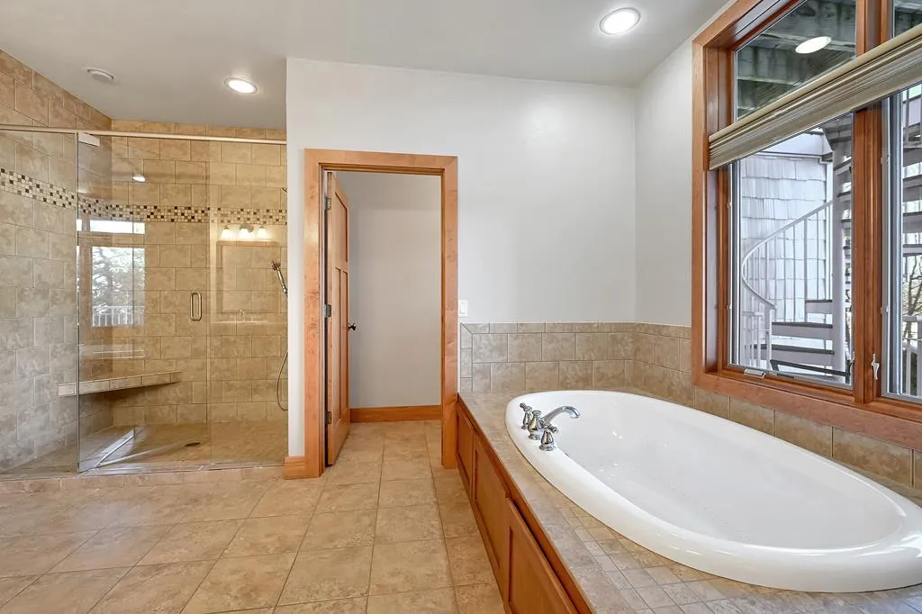 4155 Bluff Ln # 103, Fish Creek, Wisconsin 54212, 3 Bedrooms Bedrooms, ,3 BathroomsBathrooms,Condominium,For Sale,Bluff Ln,144432