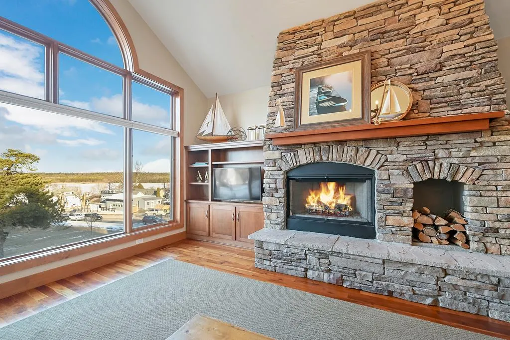 4155 Bluff Ln # 103, Fish Creek, Wisconsin 54212, 3 Bedrooms Bedrooms, ,3 BathroomsBathrooms,Condominium,For Sale,Bluff Ln,144432