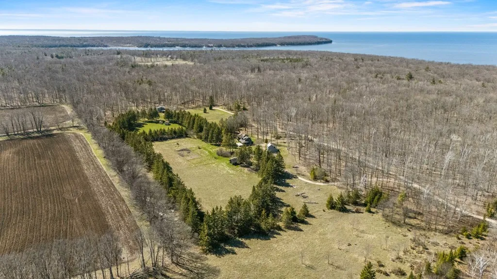 1937 Green Tree Rd, Washington Island Wi 54246, 2 Bedrooms Bedrooms, ,2 BathroomsBathrooms,Inland-Residential,For Sale,Green Tree Rd,143898