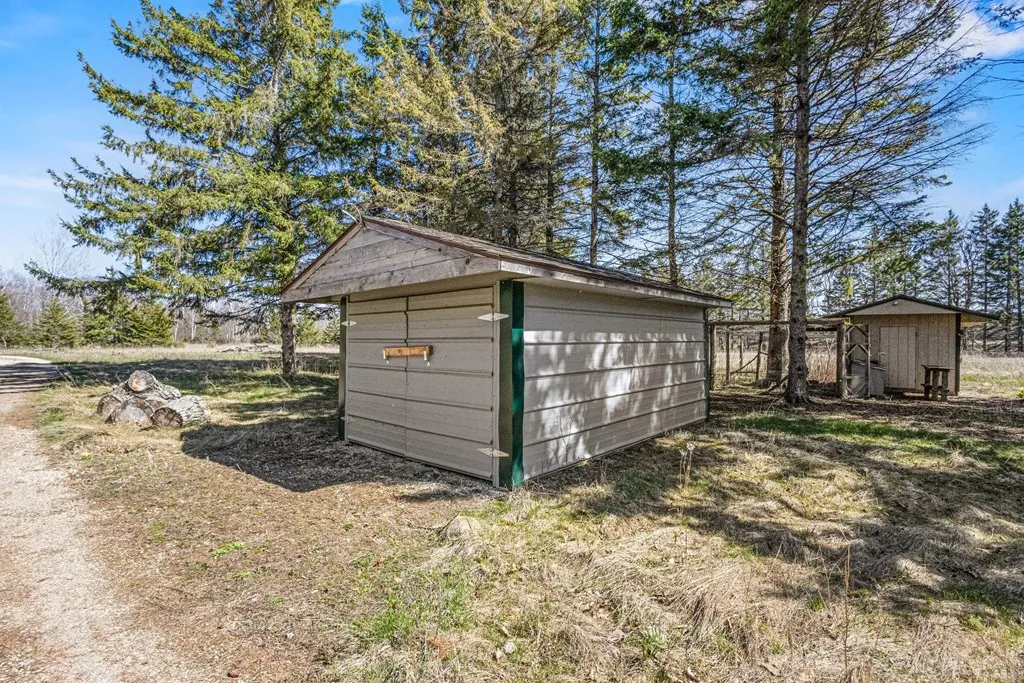 1937 Green Tree Rd, Washington Island Wi 54246, 2 Bedrooms Bedrooms, ,2 BathroomsBathrooms,Inland-Residential,For Sale,Green Tree Rd,143898