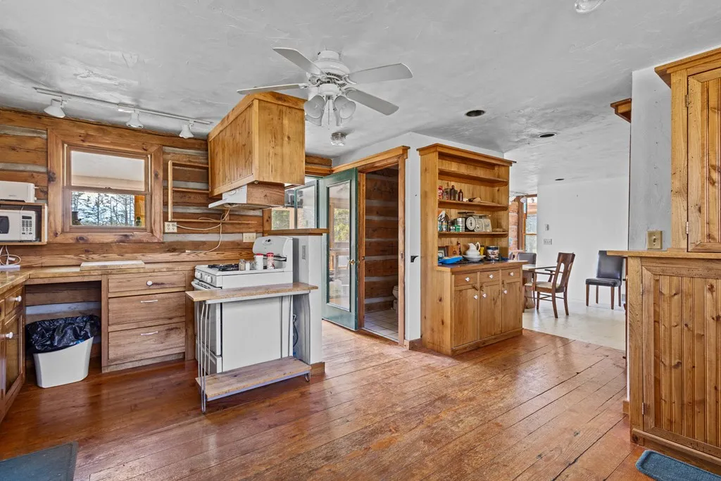 1937 Green Tree Rd, Washington Island Wi 54246, 2 Bedrooms Bedrooms, ,2 BathroomsBathrooms,Inland-Residential,For Sale,Green Tree Rd,143898
