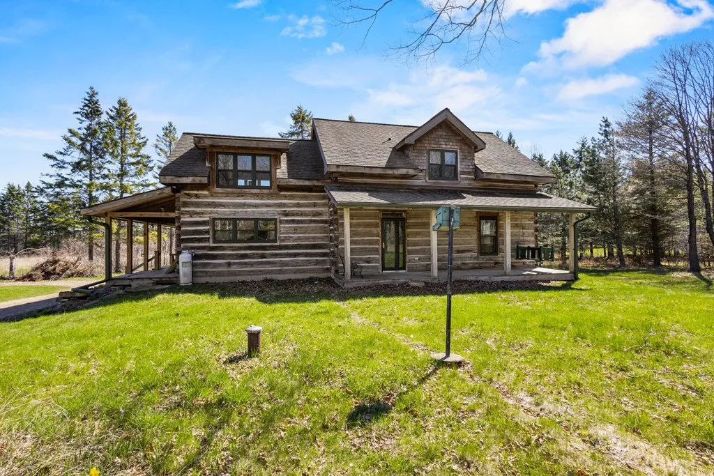 1937 Green Tree Rd, Washington Island Wi 54246, 2 Bedrooms Bedrooms, ,2 BathroomsBathrooms,Inland-Residential,For Sale,Green Tree Rd,143898